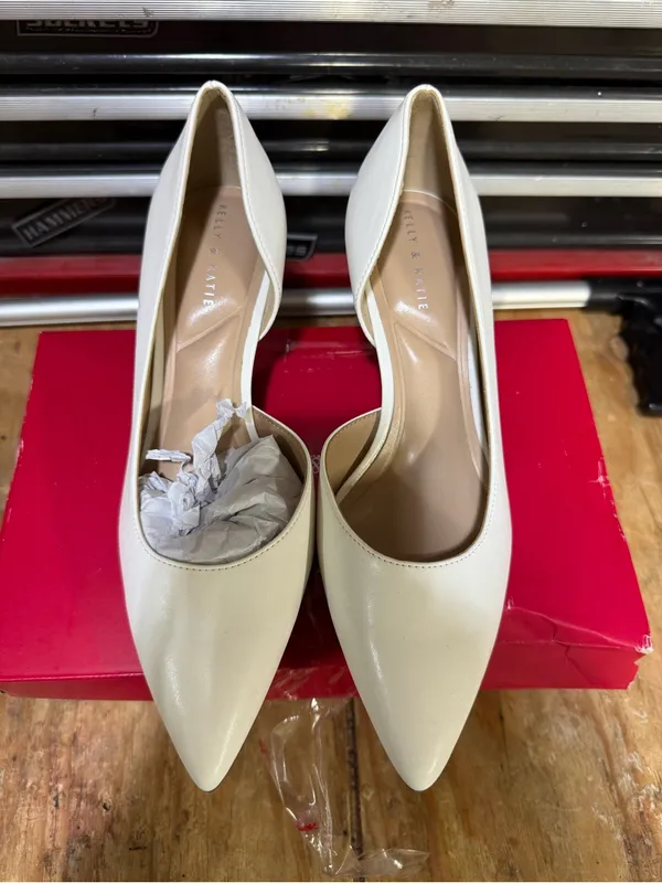 Kelly & Katie Relira Pump Powder Square Toe Size 7M New - Image 4