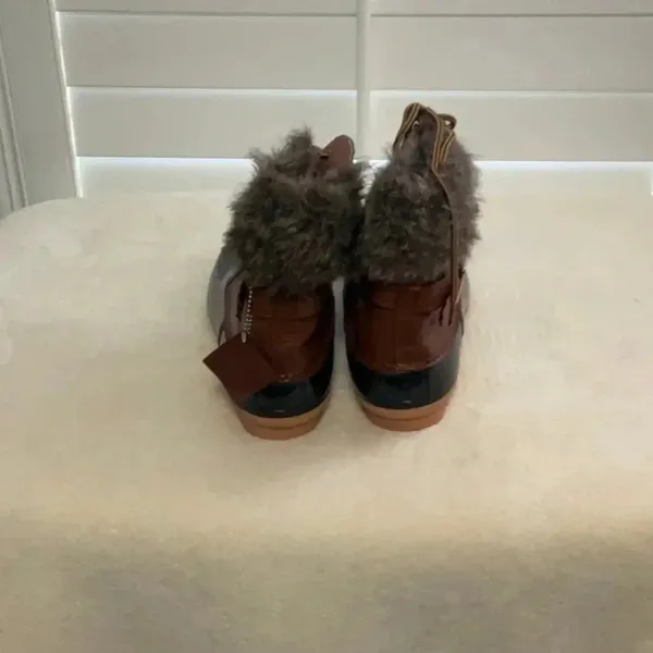 Shriek Tan Size 10 - Image 3