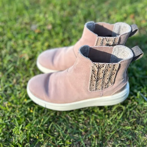 Hey‎ Dude Vic Suede Rose Dust Chelsea Boots Womens 5 Snakeskin 122025039 Pink - Image 2
