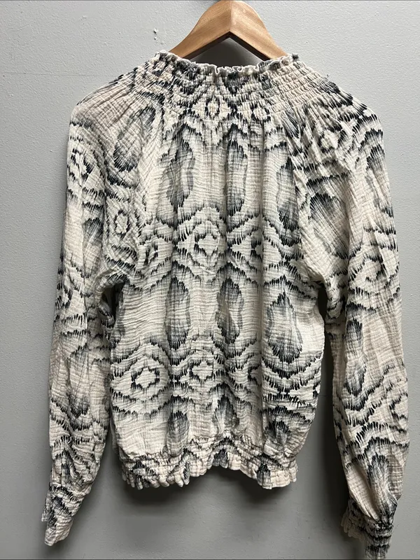 Anthropologie Porridge Long-Sleeve Gauze Smocked Top - Image 4