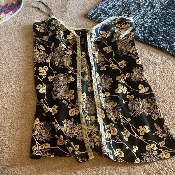Victoria's Secret medium pajama top - Image 2