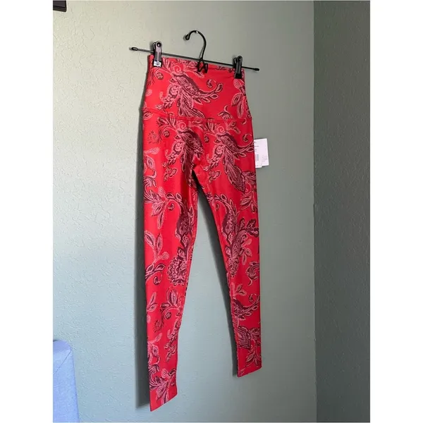 New Beyond Yoga Papai Chai Paprika Paisley Softmark High Waisted Legging Size XS - Image 5