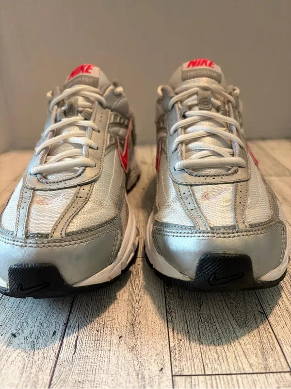 Nike Womens Inititator 394053-101 Gray Running Shoes Sneakers Size 8.5M - Image 4