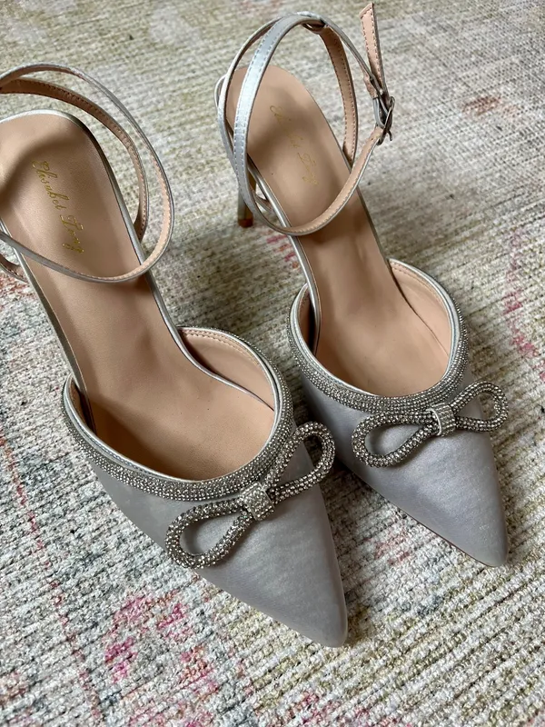 Rhinestone Bow heels Silver Size 9.5 - Image 2