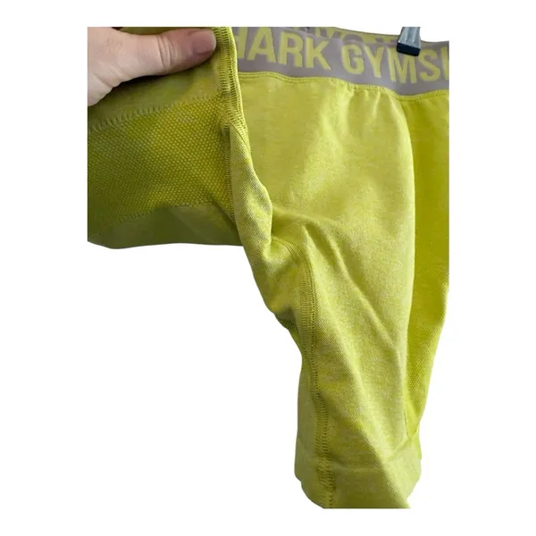 Gym Shark Neon Yellow Gym Flex Biker Shorts Size Medium - Image 2
