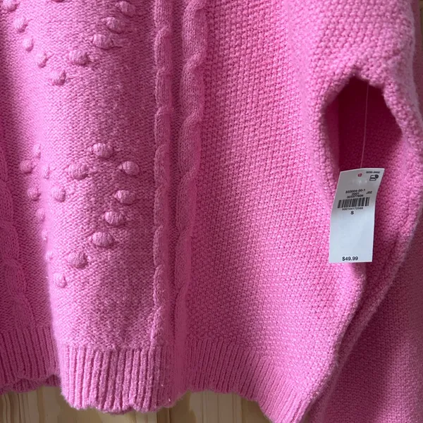 Old Navy SoSoft Crew-Neck Bobble Heart Sweater - Image 5