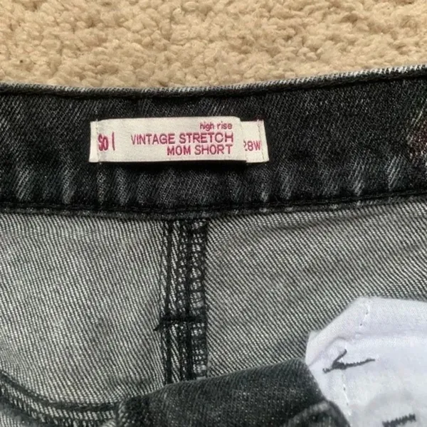 SO High Rise Distressed Stretch Black Mom Shorts Size 28 - Image 4