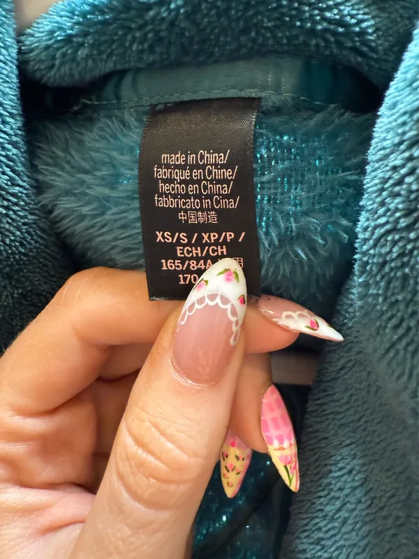 Victoria's Secret Robe - Image 3