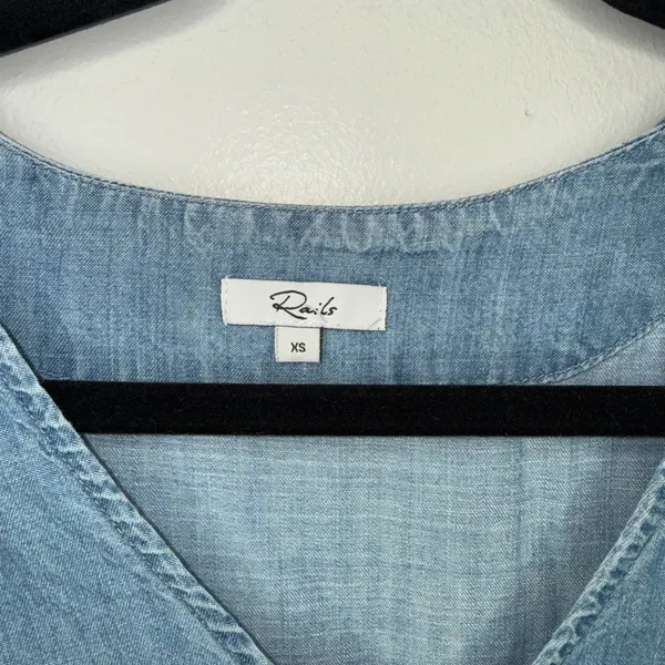 Rails Zimi Denim V Neck Bell Sleeve‎ Frayed Hem Shirt Top XS - Image 6