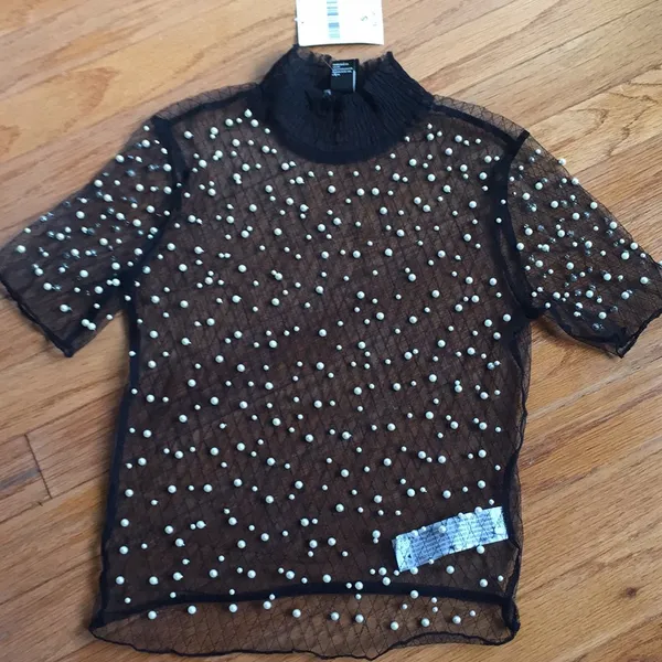 See through faux pearl top. Xs - Image 5