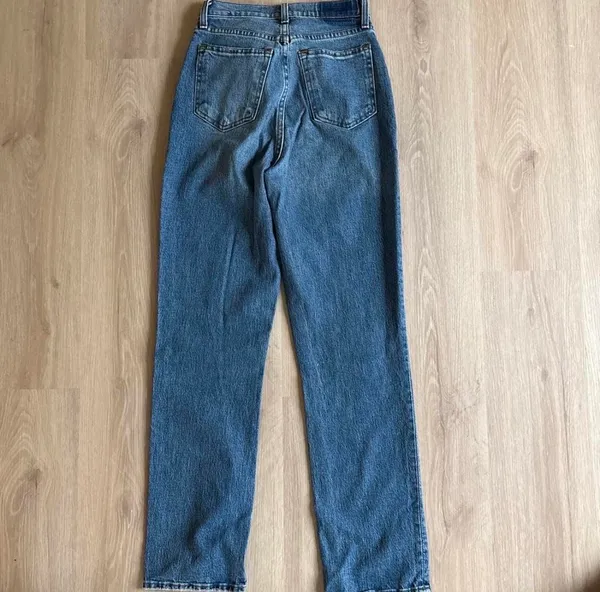 Abercrombie and Fitch jeans - Image 4