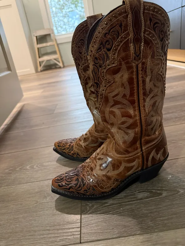 Laredo Cowboy Boots Women’s - Image 3