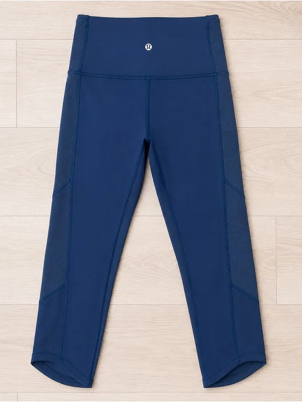 Lululemon Blue High Rise Cropped Leggings Stretchy Supportive Flatlock Yoga Gym - Image 3