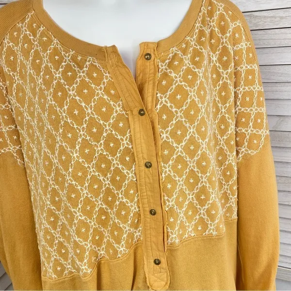 Free People Free Spirt Embroidered Knit Henley Top Peach‎ Fuzz XS - Image 8