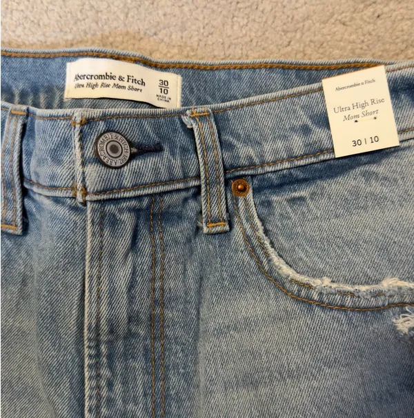 Abercrombie & Fitch Light Blue Distressed Denim Shorts - Image 4