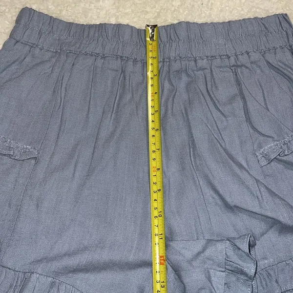 Umgee womens large linen blend baby blue ruffle shorts no pockets elastic waist - Image 2