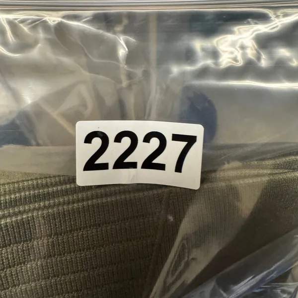 2227 | Gymshark Energy Seamless Cropped High Waist Leggings Olive Green Women S - Image 6