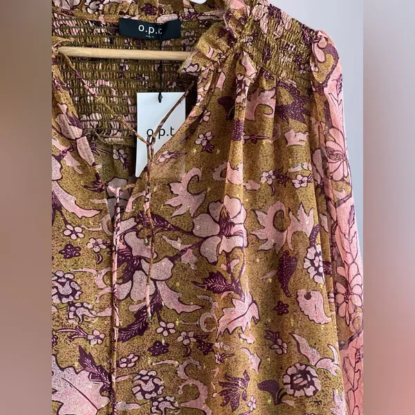 O.P.T. One Pretty Thing x Anthropologie Floral Smocked Balloon Sleeves Top - Image 5
