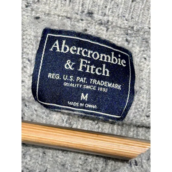 Abercrombie & Fitch Gray Wool Ribbed Knit Pullover Crew Neck Sweater Top Size M - Image 4