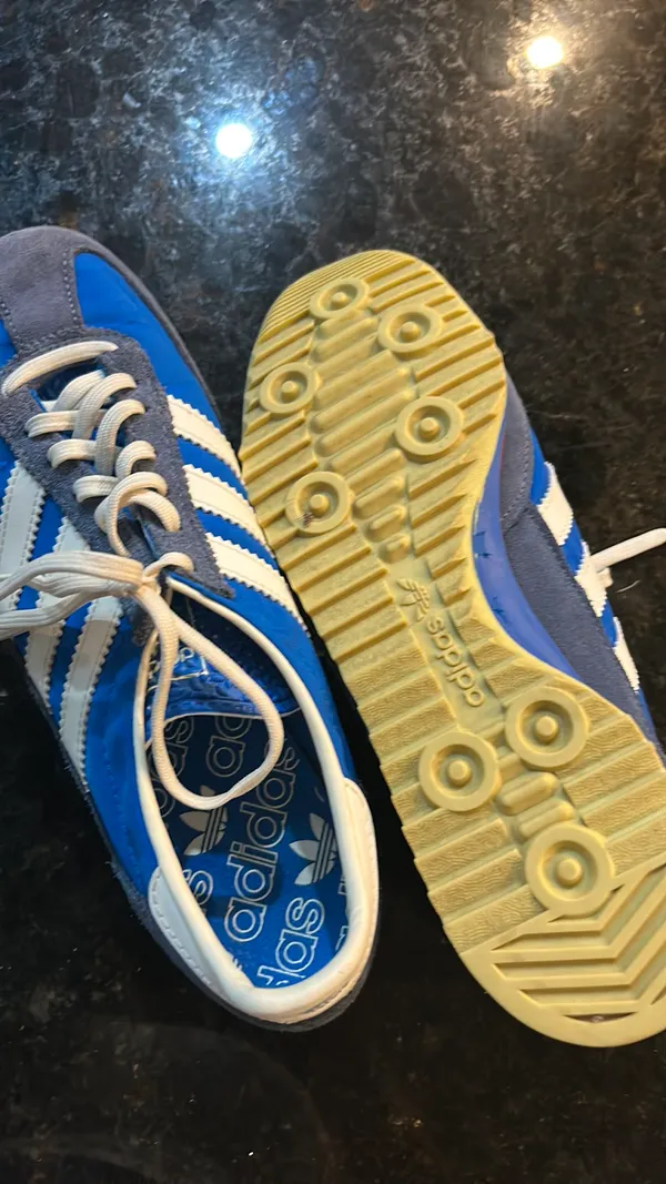 Adidas Women’s Shoes Tennis - Image 4