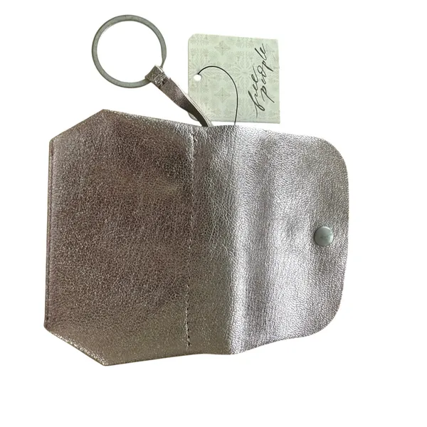 Free People Easy Eyes Leather Metallic Mauve Coin Pocket Mini Wallet Purse Charm - Image 2