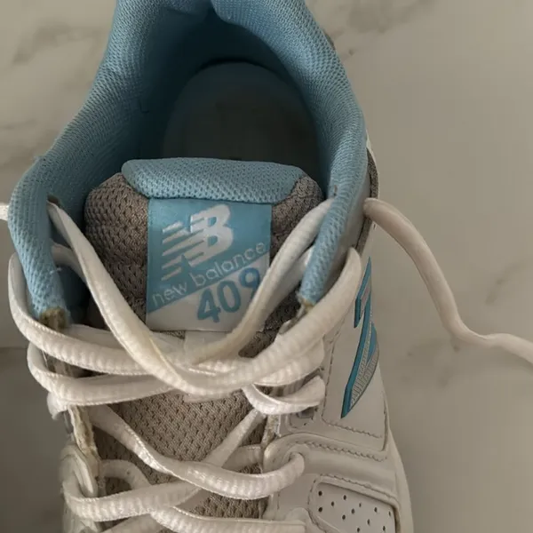 New Balance Womens 409 V3 EUC - Image 7