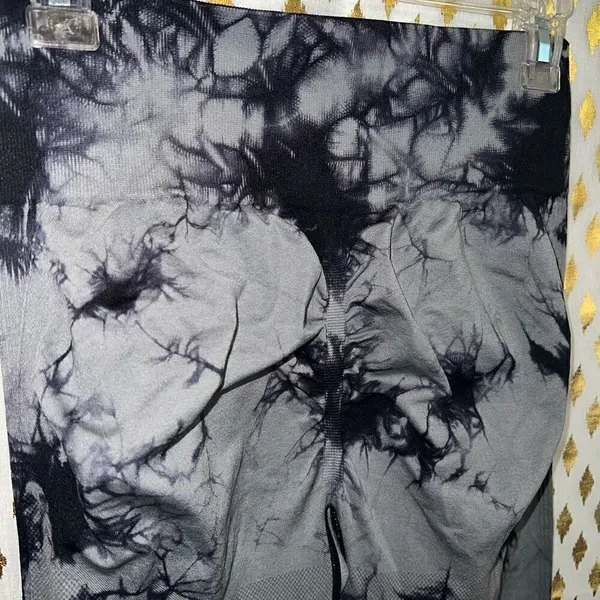 Tie-dye flared leggings booty scrunch grey size L - Image 3