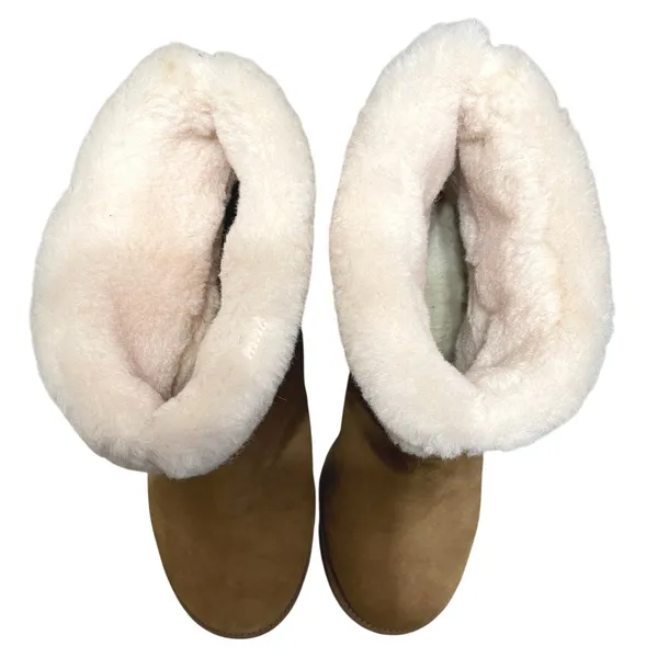 UGG Classic Shearling‎ Suede Boots Chestnut Brown Cozy Cabin Core Size 9 - Image 4