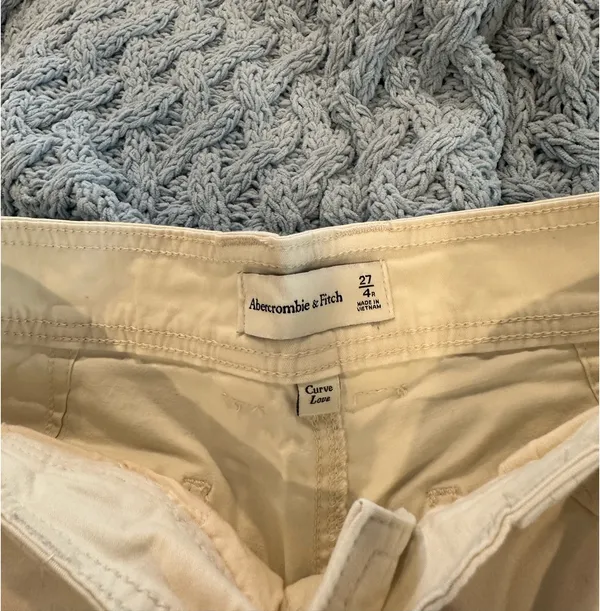 Abercrombie Relaxed Curve Love Cargo Pants - Image 4