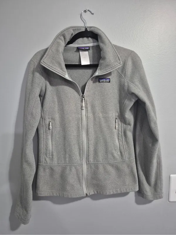 Patagonia women’s Emmilen long sleeve grey rei outdoors Jacket size small - Image 5
