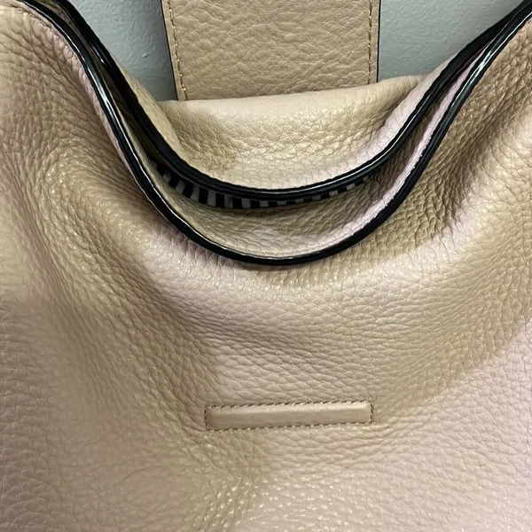 Kate Spade New York Healy Lane Lawrie Leather Adjustable Shoulder Magnetic Bag - Image 5