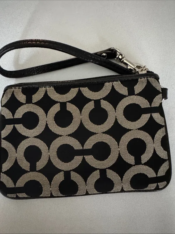 Coach Black and Tan Signature Pattern Wristlet - Image 2
