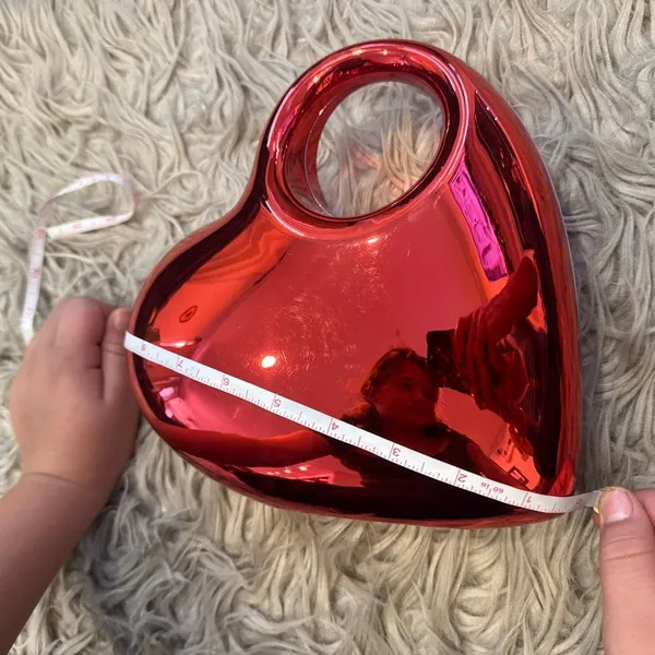 Heart shaped plastic purse Valentine’s Day Red - Image 4