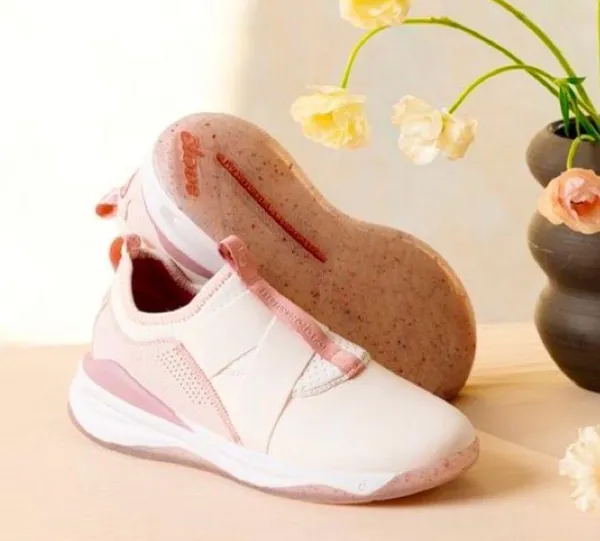 Clove Limited Edition Nurse Clara Japanese Cherry Blossom 9.5 - Image 3