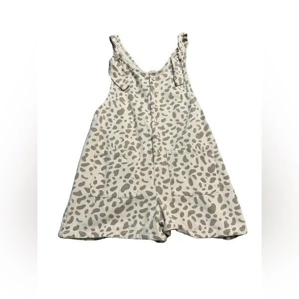 ✨🤍‎ Entro Leopard Print Button Front Romper Jumpsuit Size Medium 🤍✨ - Image 2