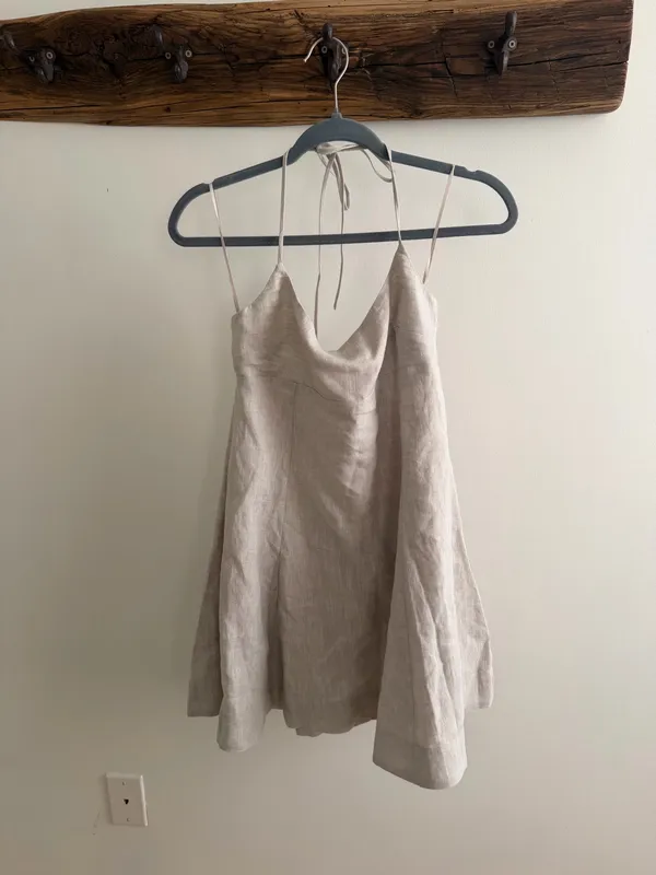 Aritzia dress - Image 2