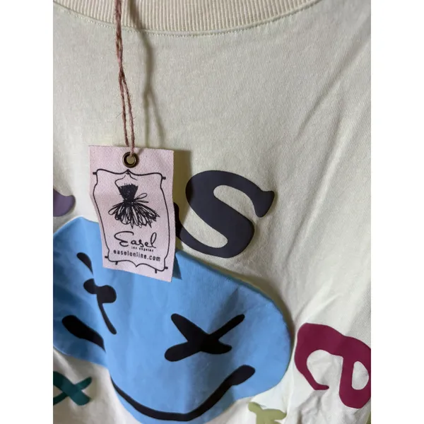 Easel Los Angeles Women Pale Lime Green Smiley Face Graphic Long Sleeve Tee M - Image 4