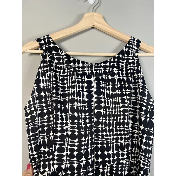 Calvin Klein Black‎ White Pleated Sheath Dress Career Sleeveless Size 8 P Belted - Image 4