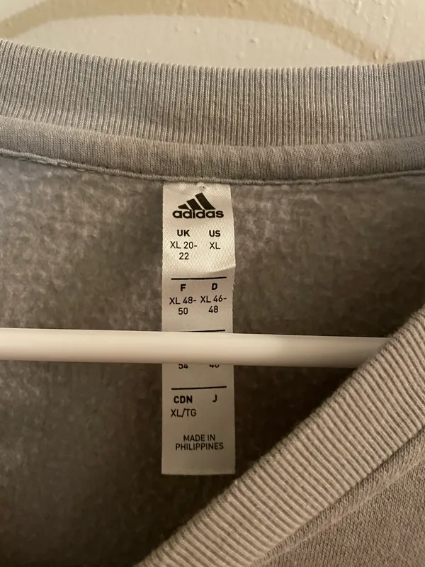 Adidas Gray Crewneck Sweatshirt - Image 3