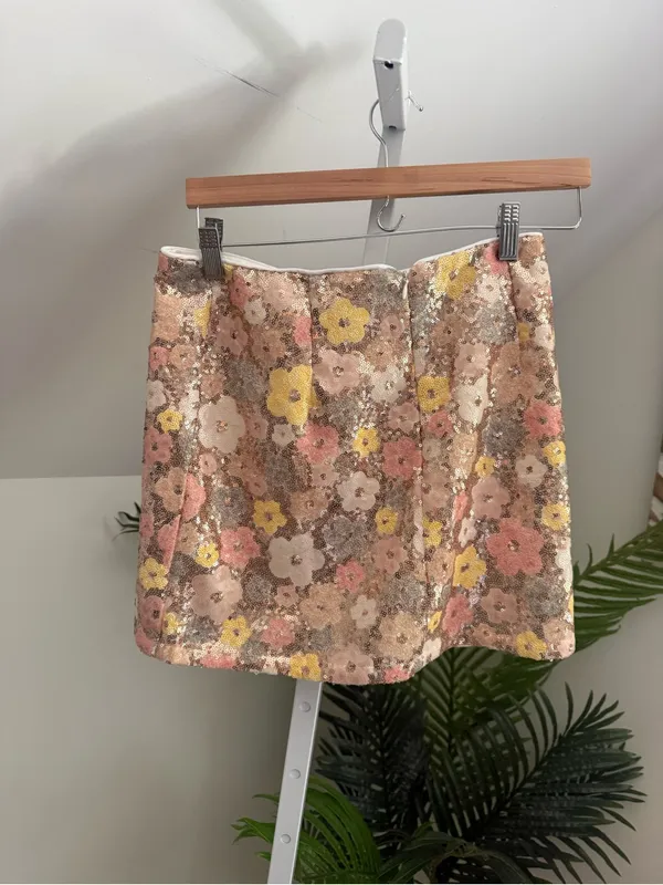 Commense Floral Sequin Eras Printed Mini Skirt Gold Size M - Image 2