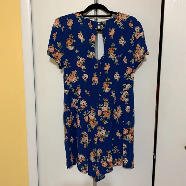 Floral romper Size XL - Image 7