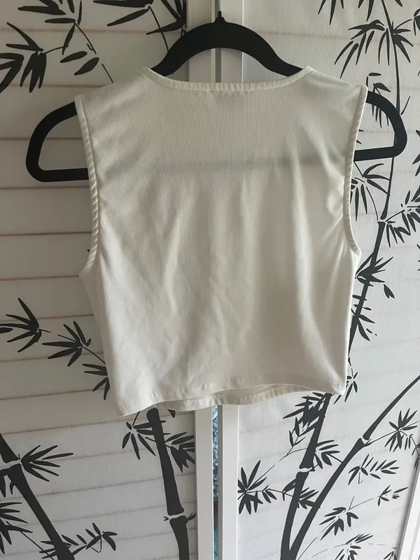 White top Size L - Image 4