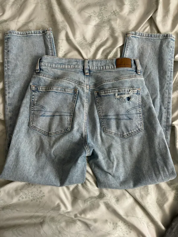 American Eagle Jeans - Image 2
