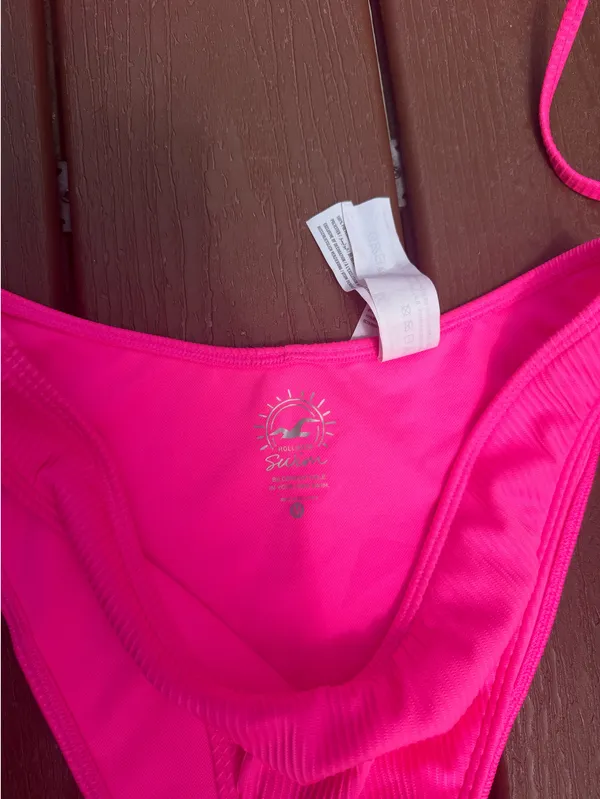 Hollister Bathing Suit - Image 3