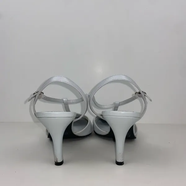 Heels 3 inches Light Blueish Gray Covington Size 8 - Image 6