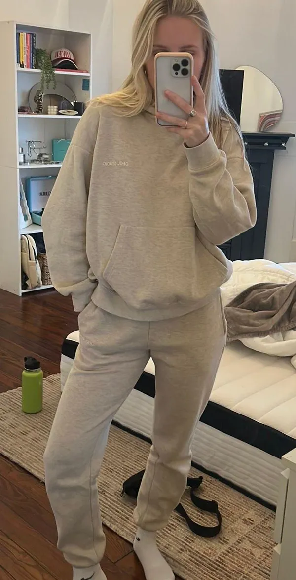 Boohoo sweat set - Image 2