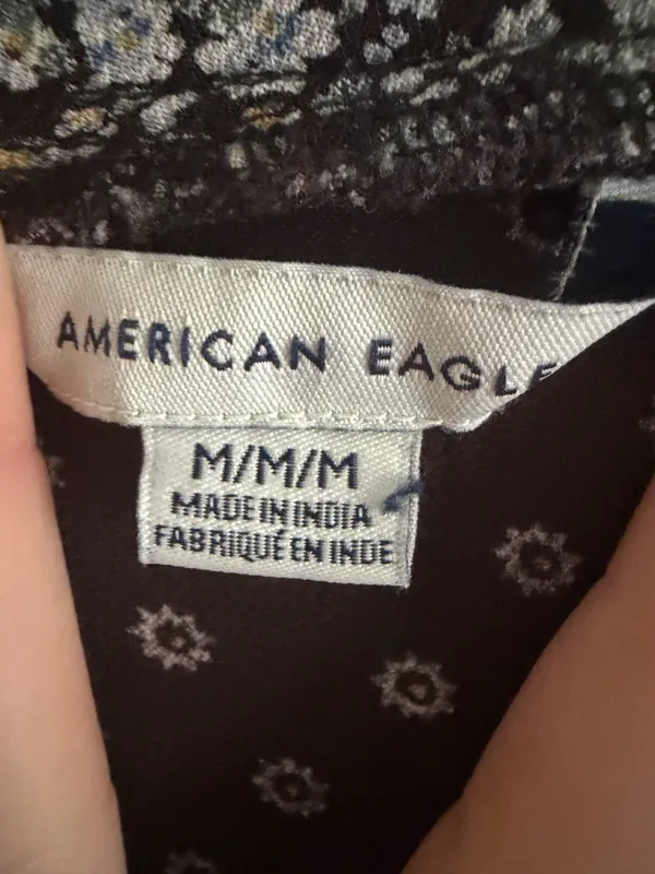 Medium American Eagle Romper Black Floral - Image 2