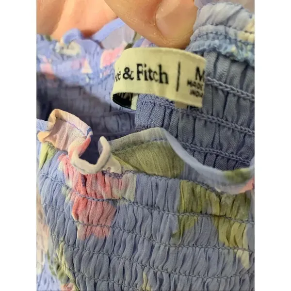 Abercrombie and Fitch Smocked puff sleeve midi dress women's size medium NEW - Image 5