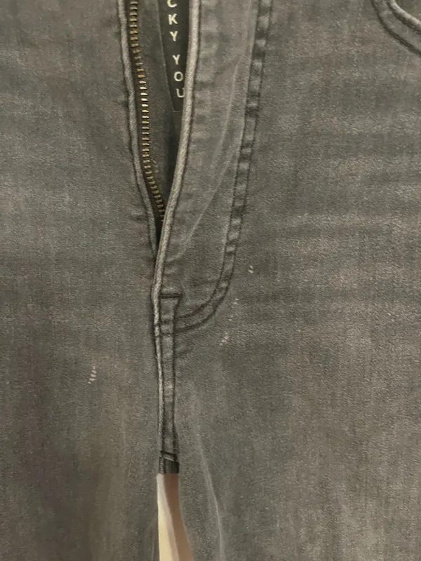 Lucky Brand Jeans Skinny Women’s. Size S - Image 5