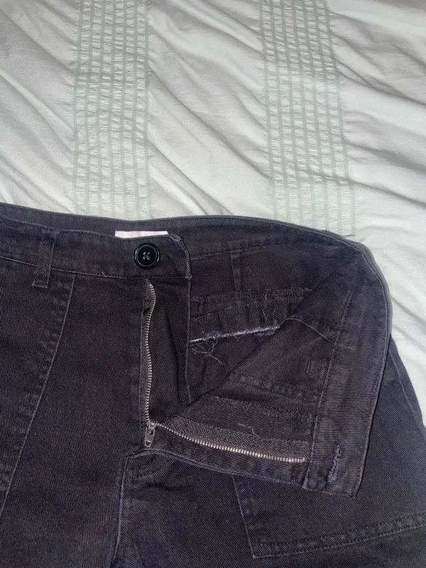Forever 21 Black Cargo Pants - Image 6